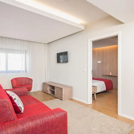 Essence Marianos 4* Фатіма