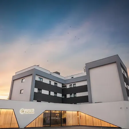 Essence Marianos 4* Фатіма