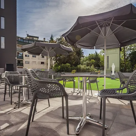 Essence Marianos 4* Fátima