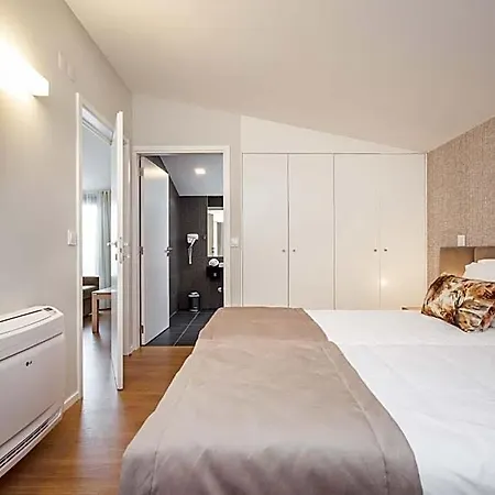 Hotel Essence Marianos
