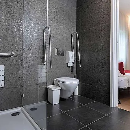 Essence Marianos Hotel