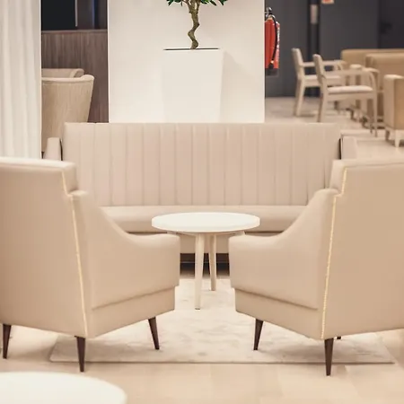 Essence Marianos Szálloda