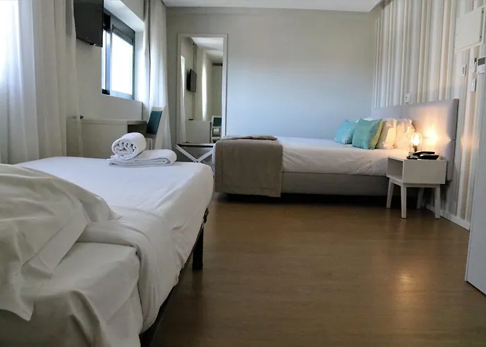 Отель Essence Marianos