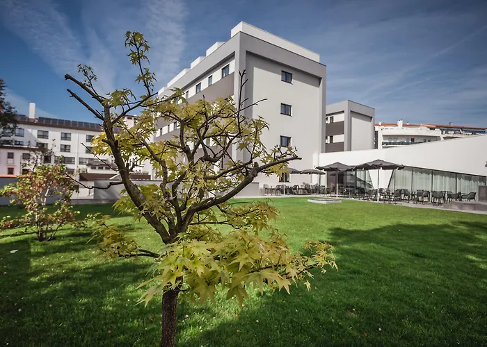 Essence Marianos Отель