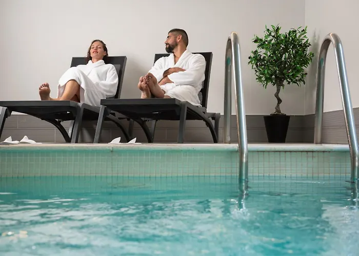 Hotel Essence Marianos