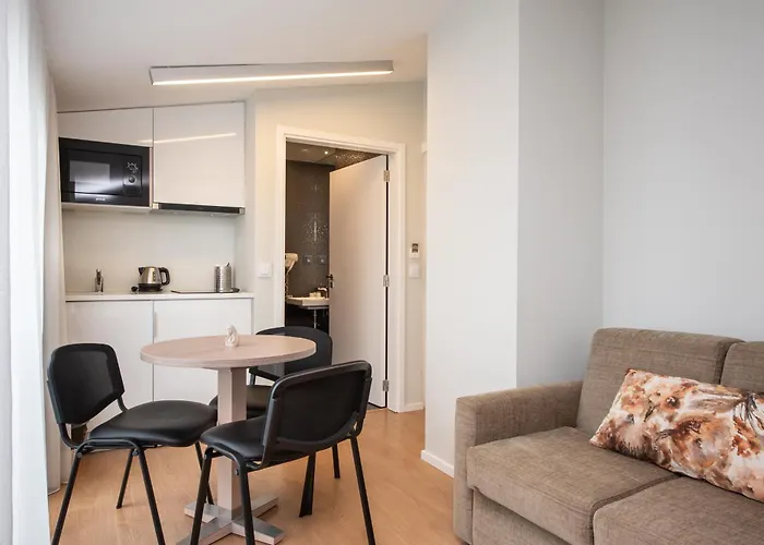 Essence Marianos Отель Фатима