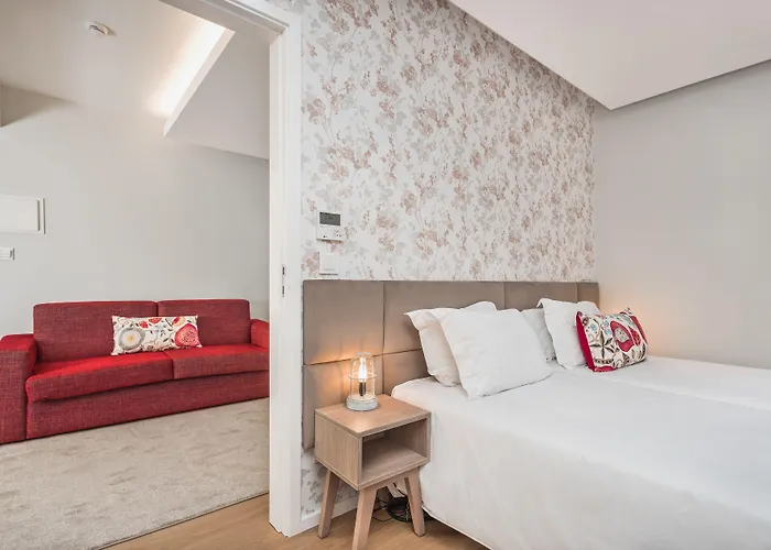 Essence Marianos Фатима