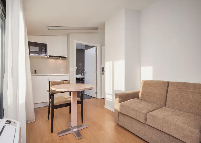 Essence Marianos Фатима