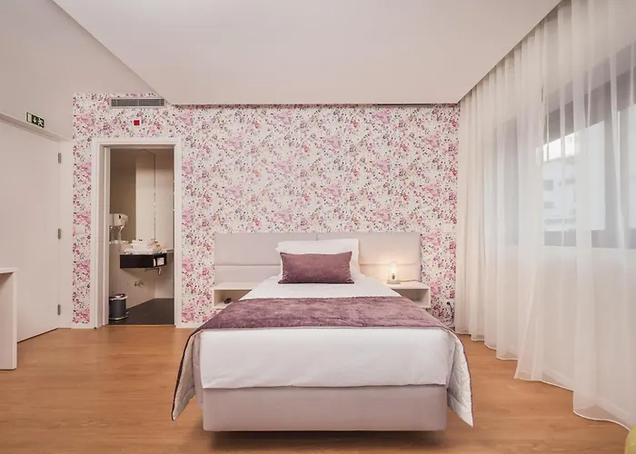 Essence Marianos Fátima